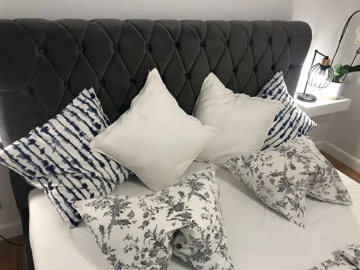 Apartament Stare Miasto Świętojerska 12 Warszawa Polska